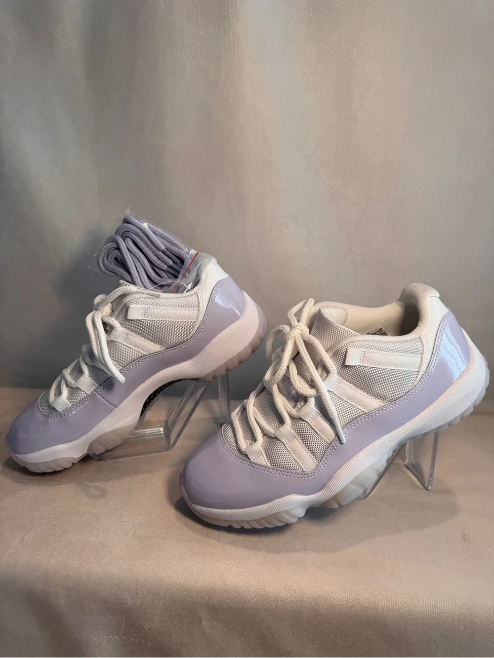 Nike Air Jordan 11 Low 